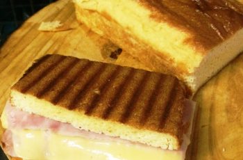 pão low carb de farinha de amêndoas - misto quente